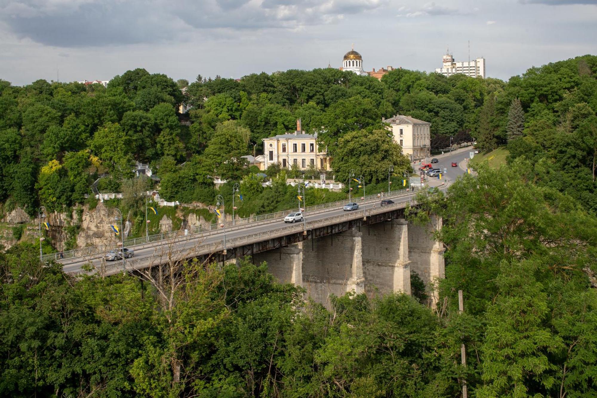 Apartments U Ratushi Kamjanets-Podilskyj Exteriör bild