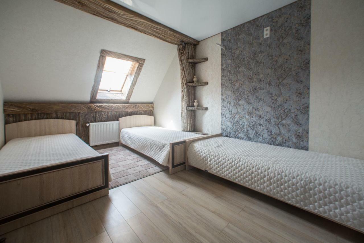 Apartments U Ratushi Kamjanets-Podilskyj Exteriör bild